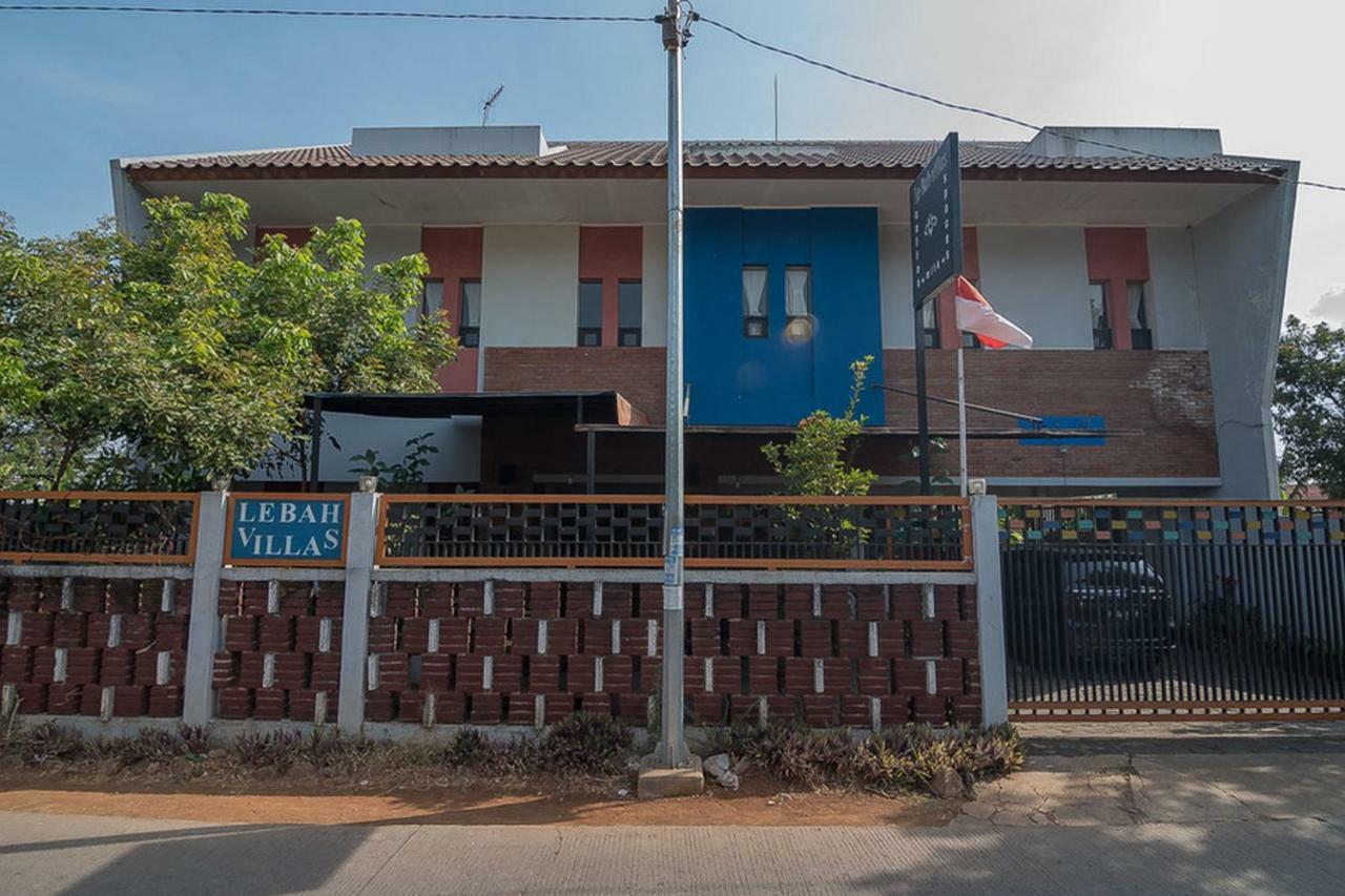 Reddoorz Syariah Near Krida Nusantara 2*
