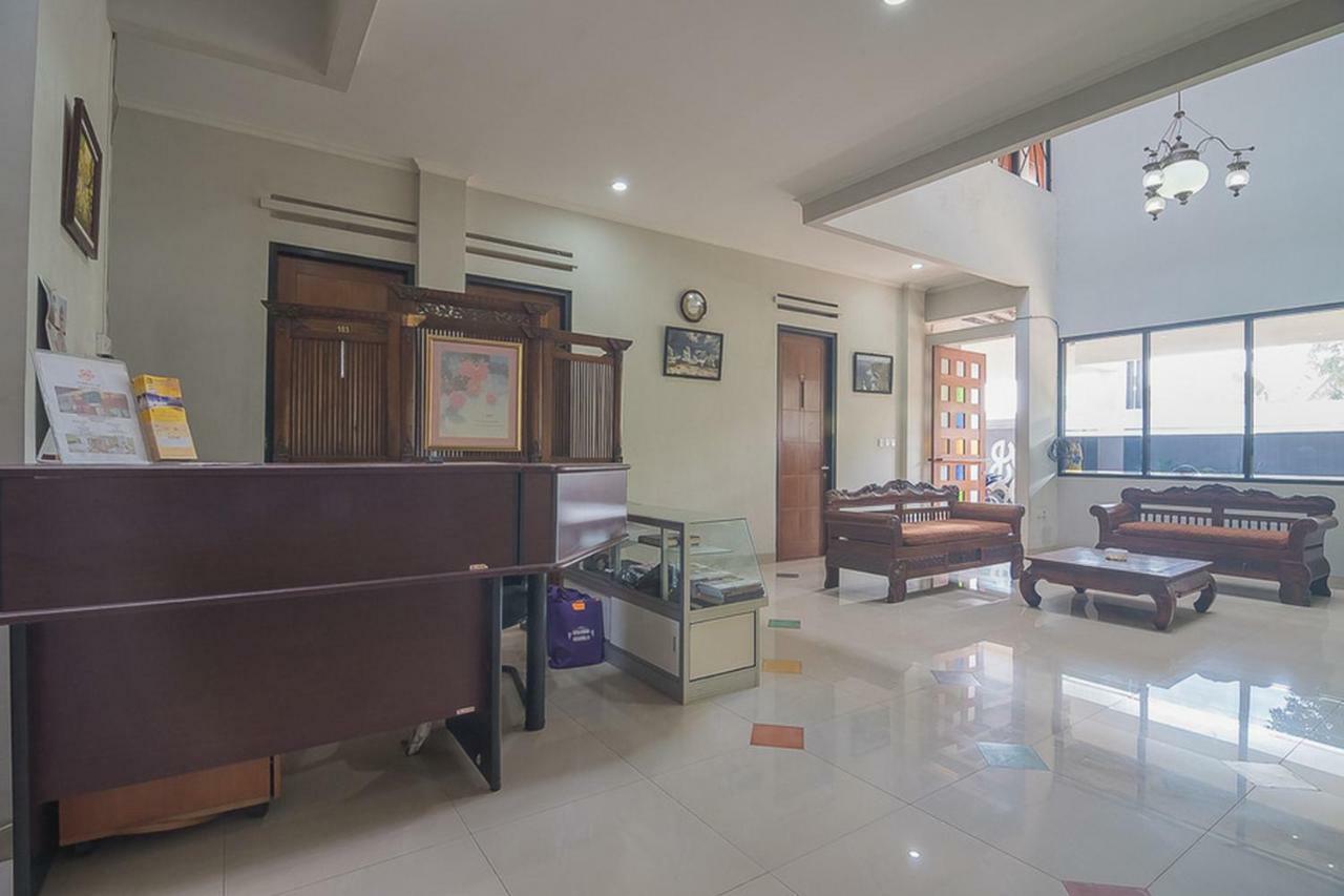 Reddoorz Syariah Near Krida Nusantara Wisma tamu 2*